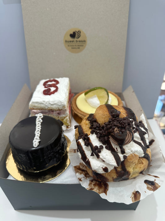 4 Pastry Box