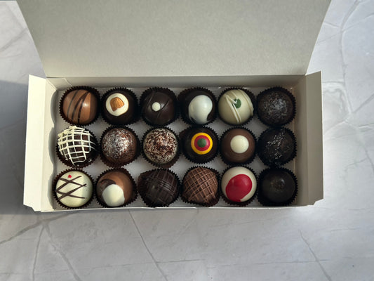 18 Mini Truffle Box